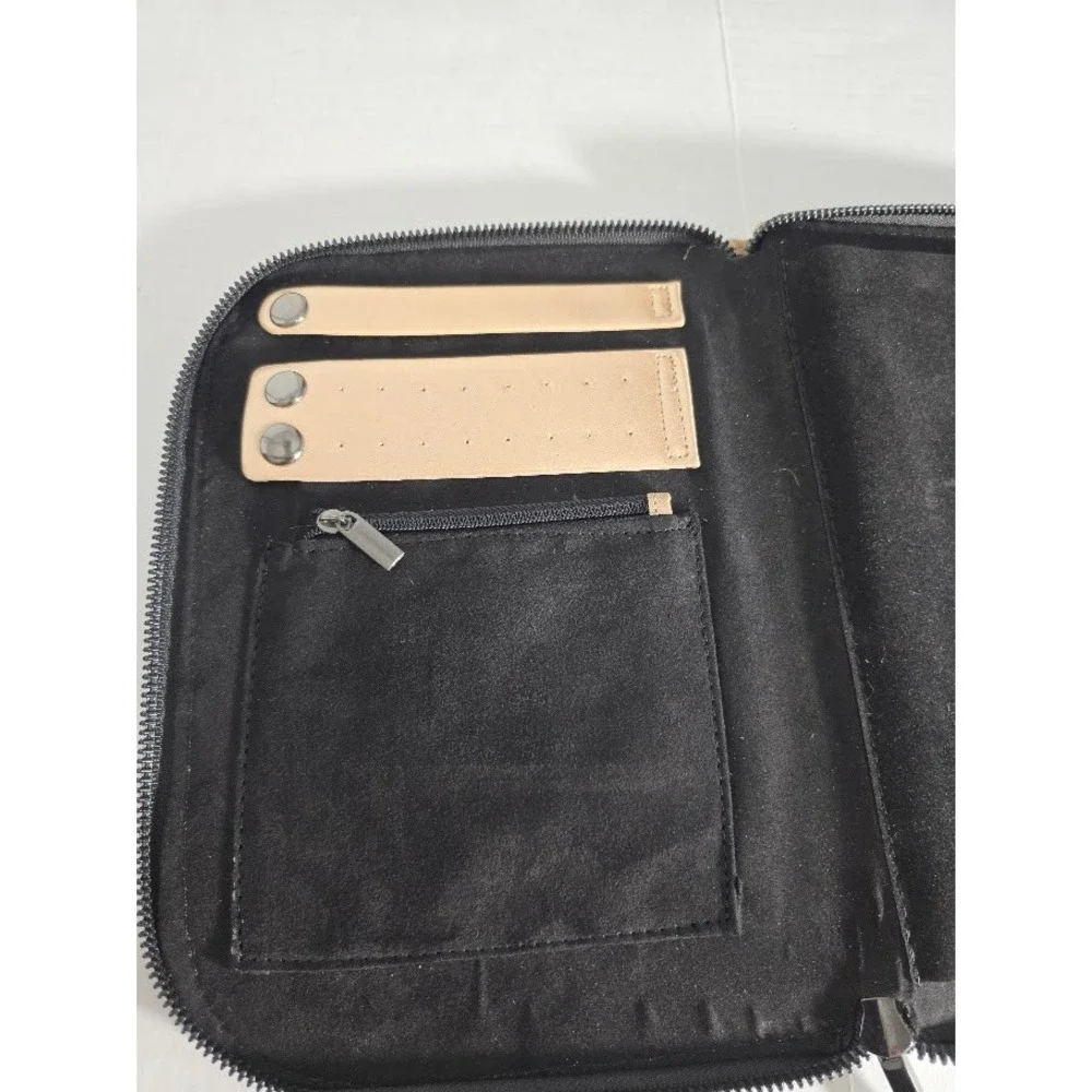 Halston‎ Gold Faux Leather Zip Around Jewelry Travel Organizer Case Pouch